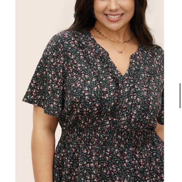 BloomChic Plus Size XL Plus Size Black Ditsy Floral Shirred Frill Trim Blouse - Picture 4 of 9